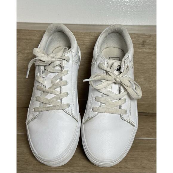 Vans Off The Wall Boys Seldan 500714 White Casual Shoes Sneakers Size 3 Leather - Picture 1 of 5
